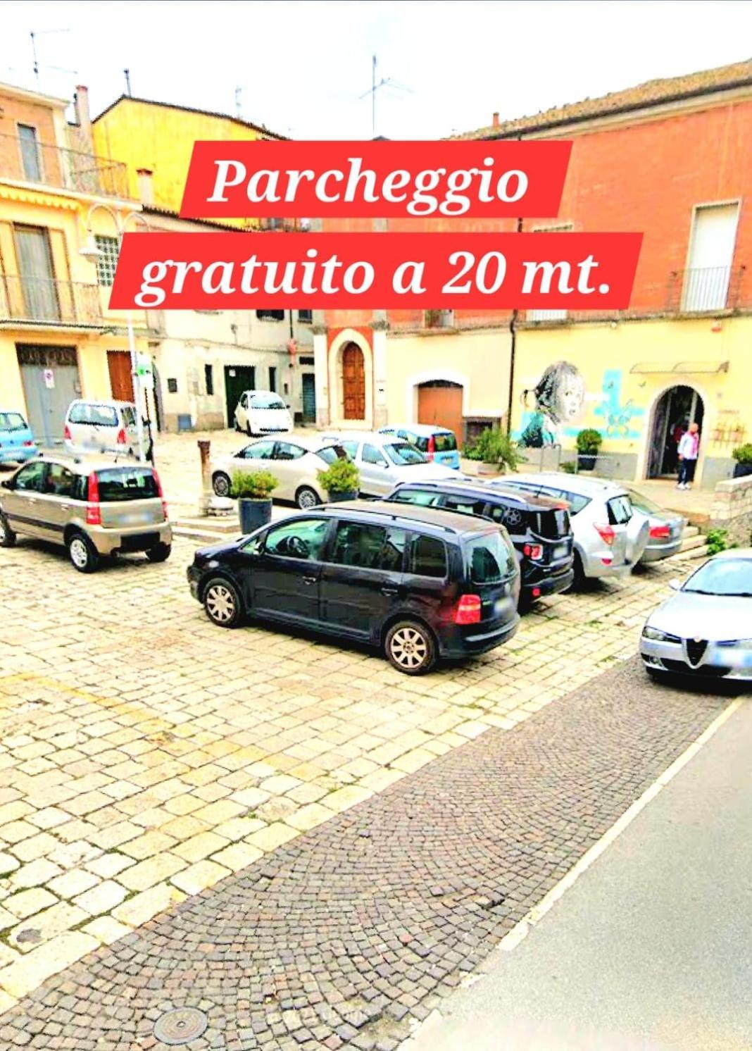 Porta Venosina Luxury House - Wifi E Netflix Gratis Apartment Melfi Luaran gambar