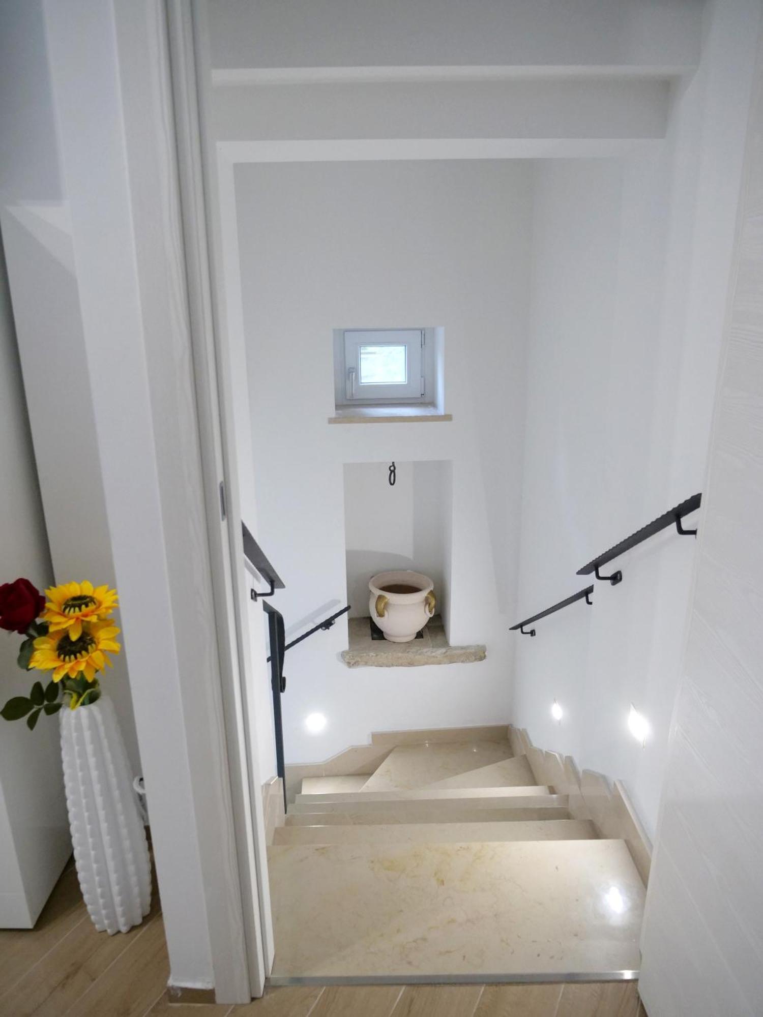 Porta Venosina Luxury House - Wifi E Netflix Gratis Apartment Melfi Luaran gambar