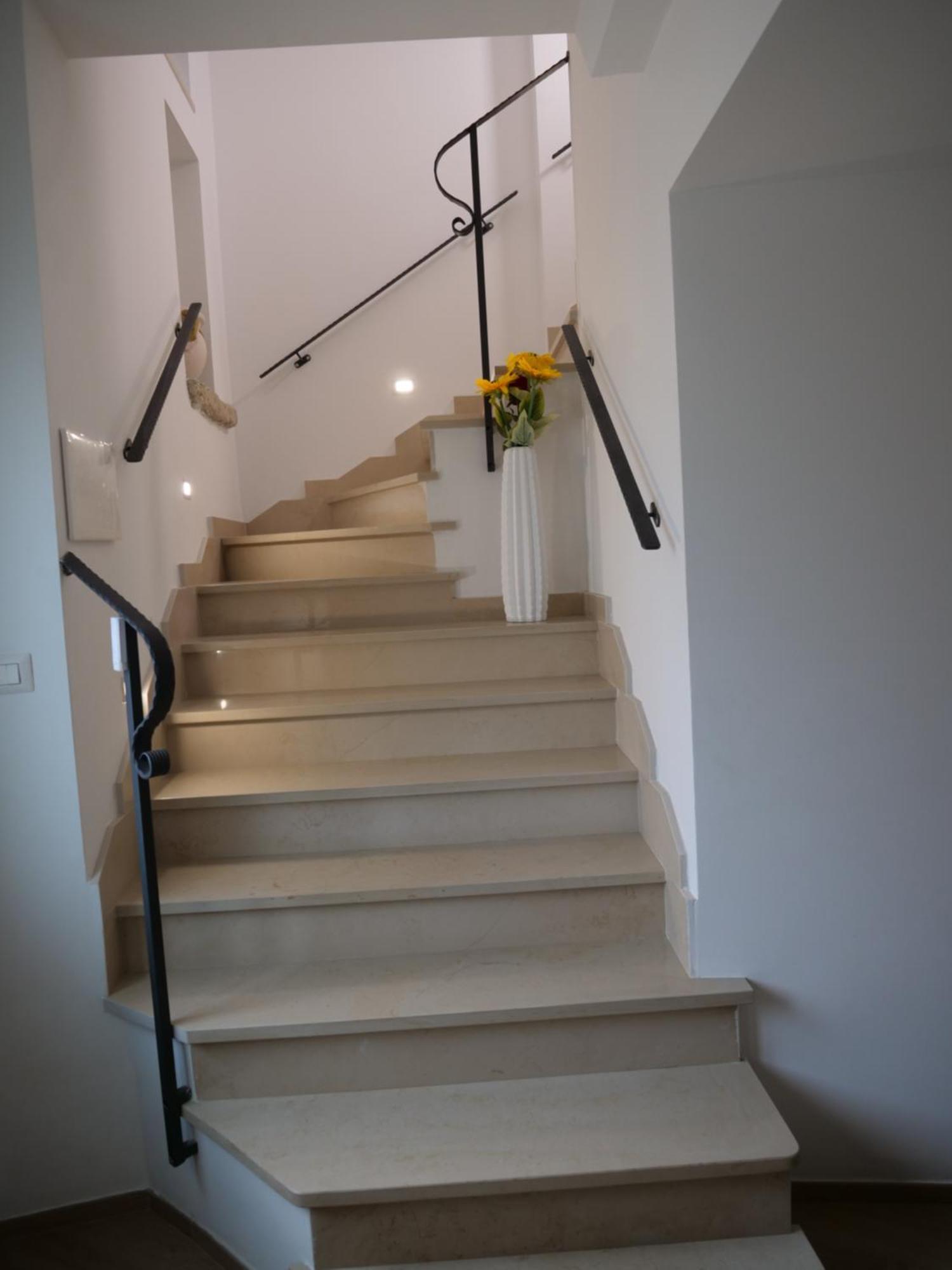 Porta Venosina Luxury House - Wifi E Netflix Gratis Apartment Melfi Luaran gambar